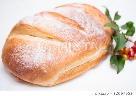 自家製天然酵母パン 32097952