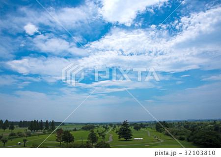 さいたま市荒川治水橋より東京方面を望む 32103810