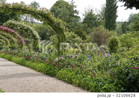 モネの庭 32106628