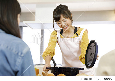 料理研究家、ホームパーティー、フードスタイリスト 料理研究家、ホームパーティー、フードスタイリスト 32110095