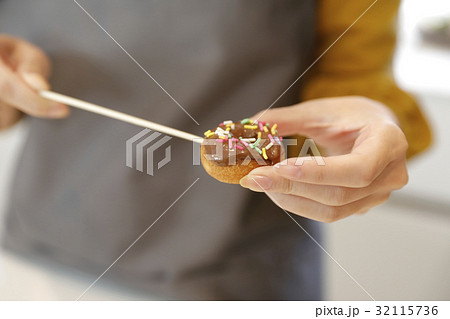 チョコフォンデュ　お菓子作り 32115736