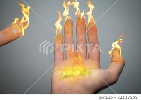 Fingers of candles Fingers of candles 32117505