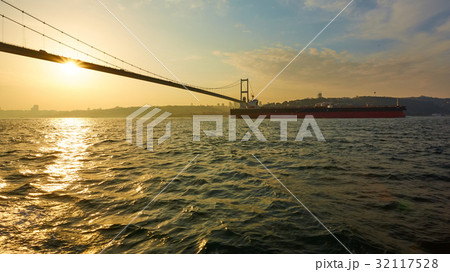 Turkey, Istanbul, Bosphorus Channel, Bosphorus Turkey, Istanbul, Bosphorus Channel, Bosphorus 32117528