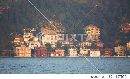 Uskudar coast Istanbul. Asian coast of Istanbul Uskudar coast Istanbul. Asian coast of Istanbul 32117562