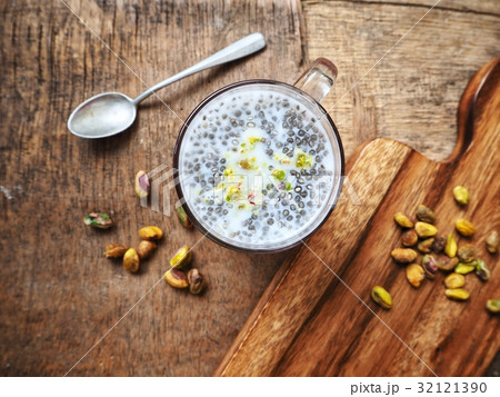 Falooda Indian dessert 32121390