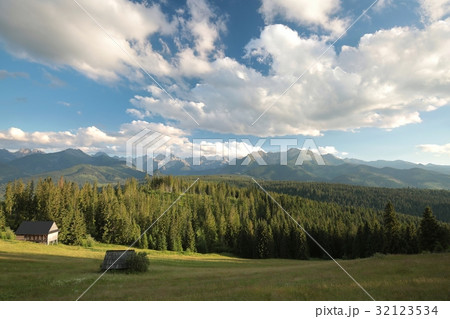 Panorama of the Tatra mountains at dusk 32123534