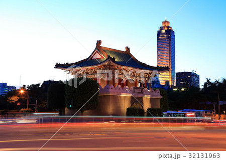 Taipei Landmark 32131963