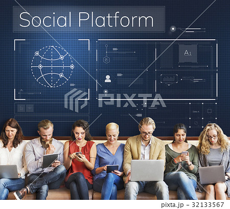 People connected with global communications network People connected with global communications network 32133567