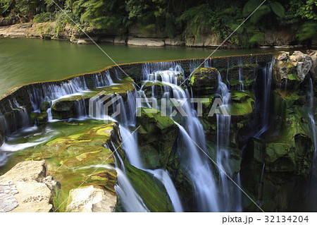 Taipei Area 32134204