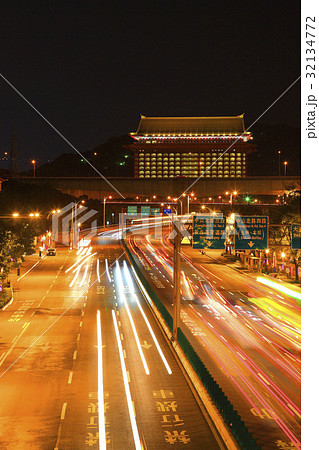 Taipei Area 32134772