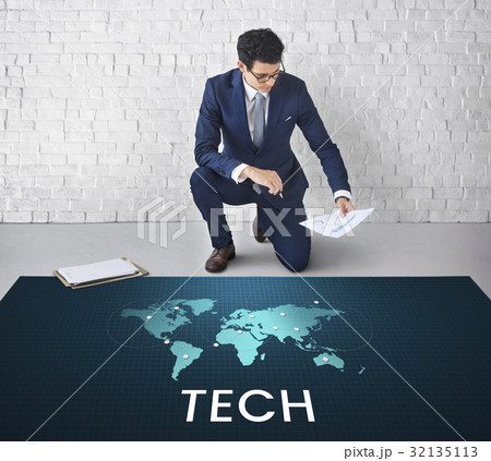 Global Network Connection Internet Worldwide 32135113