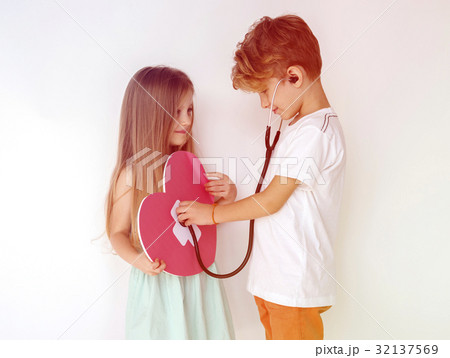 Couple Kids Friend Togetherness Protrait Couple Kids Friend Togetherness Protrait 32137569