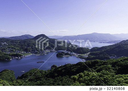 朝、展海峰展望台からみた佐世保の港 32140808