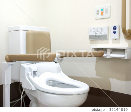 福祉機器　トイレ 32144810