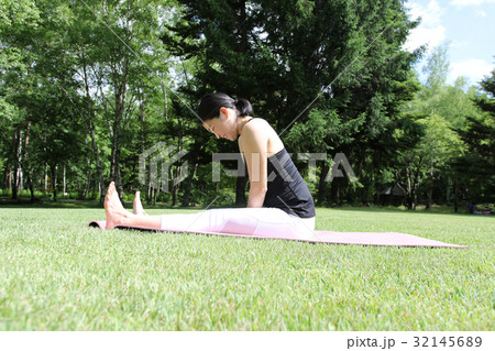 ピラティス ヨガ ピラティス ヨガ 32145689