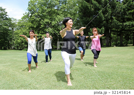 バレトン　ヨガ 32145814