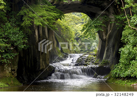 千葉県君津市 濃溝の滝 千葉県君津市 濃溝の滝 32148249