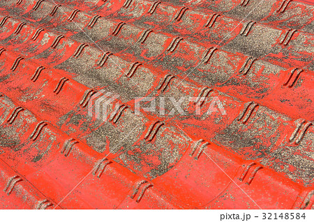 瓦屋根 32148584