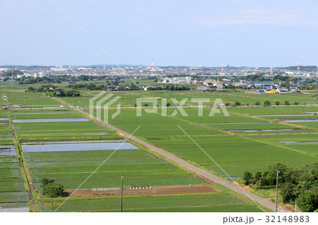 袖ケ浦の田園と木更津の街 32148983