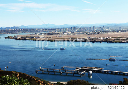San Diego with harbor in foreground 32149422