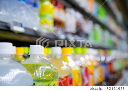 背景ぼかし　ソフトドリンク, 清涼飲料, ノンアルコール, 飲み物, ドリンク, ペットボトル, 32151923