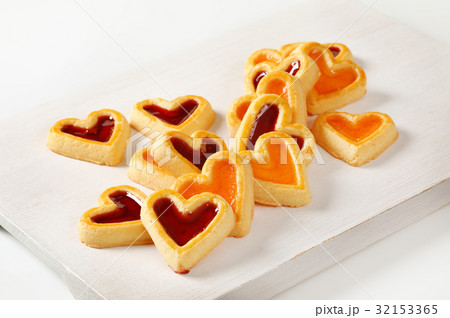 Heart shaped jam cookies Heart shaped jam cookies 32153365