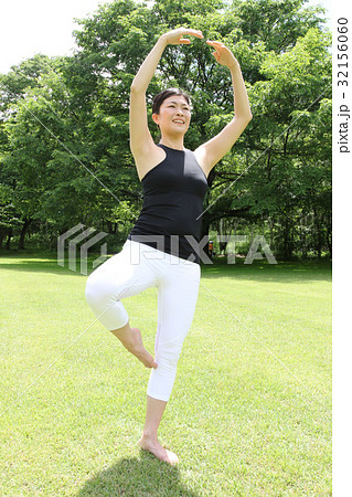 バレトン　ヨガ 32156060