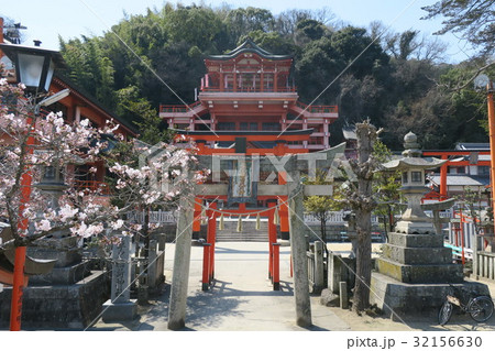 草戸稲荷神社　正面　～広島県福山市～ 32156630