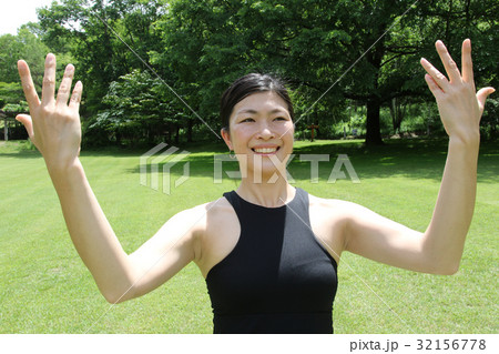 バレトン　ヨガ 32156778