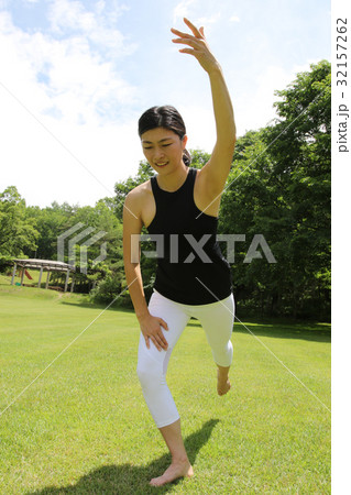 バレトン ヨガ バレトン ヨガ 32157262