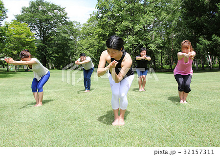 バレトン　ヨガ 32157311