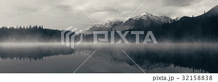 Lake Herbert Lake Herbert 32158838