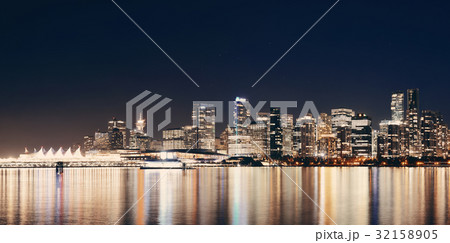 Vancouver at night 32158905