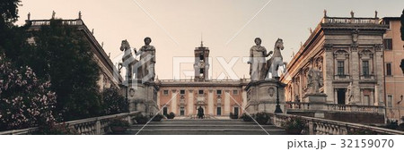 Piazza del Campidoglio Piazza del Campidoglio 32159070