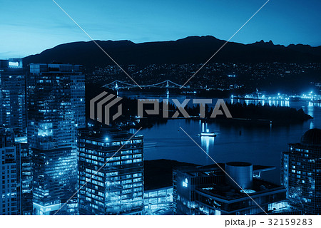 Vancouver rooftop view Vancouver rooftop view 32159283