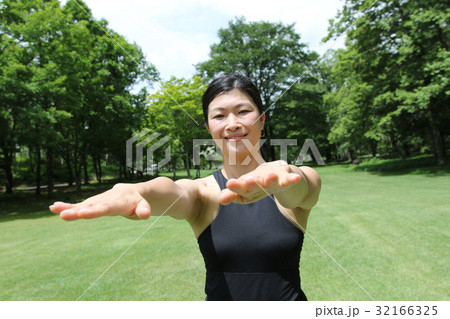 バレトン　ヨガ 32166325