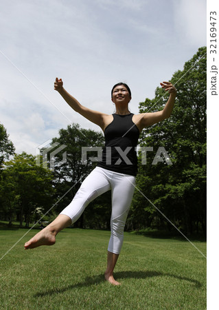 バレトン　ヨガ 32169473