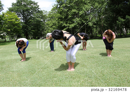 バレトン　ヨガ 32169478