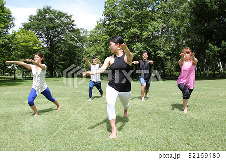 バレトン　ヨガ 32169480