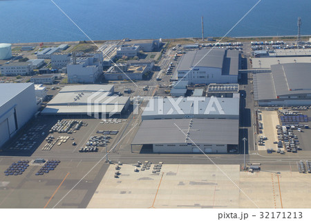 View from Window Plane in the Kansai Airport 32171213