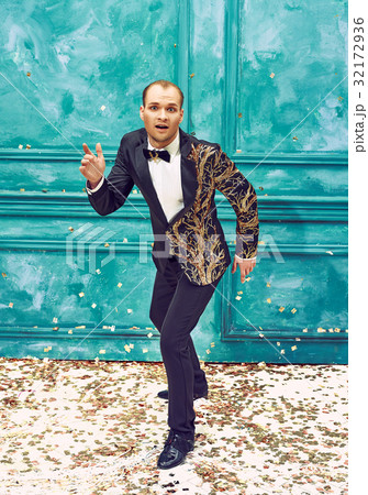 The studio shot of man as retro dancer The studio shot of man as retro dancer 32172936