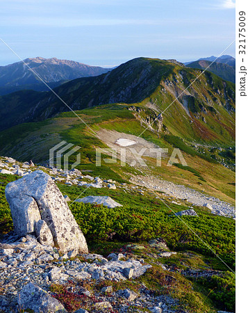 北アルプス 山 尾根 32175009