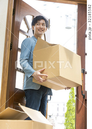 新生活　シェアハウス　引っ越し 一人暮らし ルームシェア 32185582