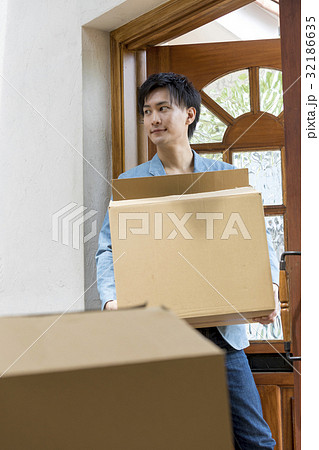 新生活　シェアハウス　引っ越し 一人暮らし ルームシェア 32186635