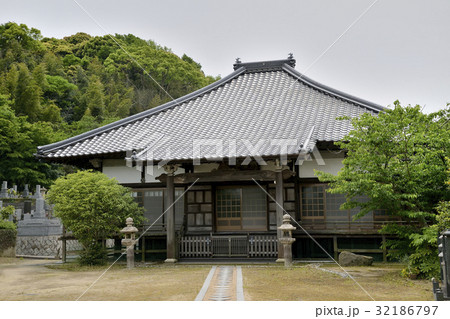 笑山寺 長府藩主毛利家墓所 笑山寺 長府藩主毛利家墓所 32186797