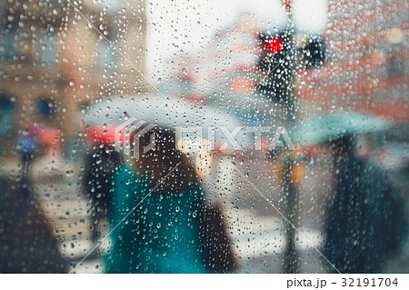 Rain in the city Rain in the city 32191704
