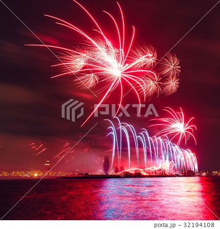 New Year fireworks 32194108