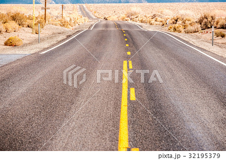 Open highway in California Open highway in California 32195379