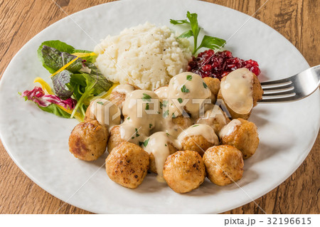 北欧風ミートボール  Swedish dish meatball 北欧風ミートボール  Swedish dish meatball 32196615