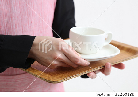 カフェ店員　主婦のイメージ 32200139